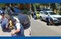 Pemilik Mobil Nakal, Nekat Parkir Sembarangan Berujung Digembok Dishub