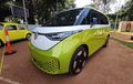 Mobil Listrik VW ID. Buzz Nongol Pertama di Indonesia di Jakarta Auto Classic Meet Up