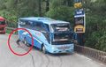 Tegang! Detik-detik Bus Rem Blong di Sitinjau Lauik, Pak Ogah Jadi Pahlawan