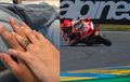 Enggak Jomblo Lagi, Marc Marquez Pamer Pacar Baru Nih, Sudah Tunangan?