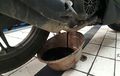 Ini Alasan Oli Mesin Motor dan Mobil Cepat Berubah Hitam, Sering Dicap Pertanda Buruk