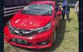 Bodi Honda Brio Milik Ibu Guru Lusuh dan Kucel, Dievakuasi Dari Kolong Truk Tebu