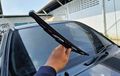Jangan Disepelekan, Malas Ganti Wiper Bikin Kaca Mobil Begini