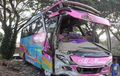 Tragedi Bus Medium Musuh Gran Max Isi 8 Orang, Porak-poranda Cabut Dua Nyawa Sekaligus