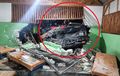Kakek Sugiono Terluka, Mobil Diesel Mitsubishi L300 Masuk Warung Jebol Tembok