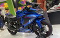 Lihat Langsung Wajah Baru Ninja ZX-25R ABS SE 2024, Birunya Sangar!