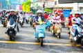 Naik Vespa Konversi, Menhub Ajak Warga Gunakan Kendaraan Listrik