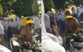 Cerita Lengkap Ibu Guru Dibully Muridnya, Kunci Motor Sempat Dicabut dan Disoraki Ramai-ramai