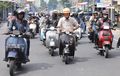 Riding Bareng Komunitas Vespa Ternyata Ganjar Pranowo Bukan Pakai Skuter Bikinan Vespa, Coba Tebak Apa