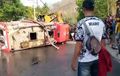 Truk Pemadam dan 2 Petugas Gugur Sebelum Tanding, Tragedi Duduk di Atas Atap