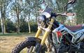 Motor Trail 125 Cc Ini Punya Nuansa Scrambler Retro, Kawasaki KLX150 Minder Lihat Tenaganya