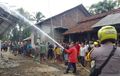 Rumah Pedagang Bensin Eceran Dikepung Damkar, Petaka Berawal Dari Knalpot Mobil