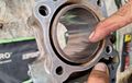 Ini yang Harus Diganti Saat Ring Piston Honda Vario 125 Old Lemah