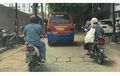 Banyak Oknum Sopir Suka Ugal-ugalan, Perhatikan Hal Ini saat Riding di Dekat Angkot