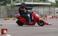 First Ride Honda EM1 e: BeAT Versi Listrik Performanya Pelan Banget!