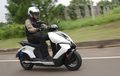 Test Ride Lengkap Zeeho AE8, Lari Kencang Feeling Berkendara Nyaman!
