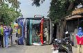 Bus Pelita Indah Kalah Mental, Ambruk Lepas Ditatap Truk Gandeng