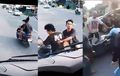 Penonton Puas, Dua Pemabuk Naik PCX Dihajar Warga Usai Hadang Bus Harapan Jaya