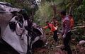Fortuner Ringsek di Jurang 200 Meter, Bau Menyengat Ini Muncul Sebelum Tragedi