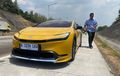 Irit Banget, Segini Konsumsi BBM Toyota Prius Hybrid di Rute Luar Kota