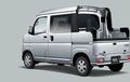 Bodi Unik Mirip Double Cabin, Inilah Daihatsu Hijet Deck Van yang Iritnya 15 Km/Liter