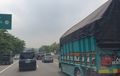 Stop, Jangan Menormalisasi Truk Yang Melaju di Lajur Kanan Jalan Tol