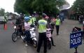 Sah, Pengendara Berhak Tanya Surat Tugas Polisi Sebelum Tunjukan SIM dan STNK