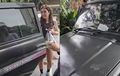 Tak Ada Gengsi, Gisella Anastasia Tetap Pede Naik di Mobil Legendaris Ini