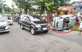 Avanza Jumpalitan Dua Kali Gegera Motor Sport 2-Tak Kawasaki, Satu Keluarga Terkopyok di Kabin