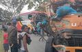 Kacau Balau, Bus PO Gumarang dan Truk Tronton Hancur Tak Berbentuk Lukai 3 Orang