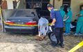 Honda Accord VTIL di Asrama Polisi Bikin Geger, Tim Bid Dokkes Polda Jatim Turun Tangan Cek Jok Depan Kiri