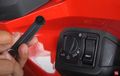 Banyak yang Salah Sangka, Ini Fungsi Kunci Emergency di Motor Honda
