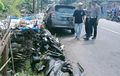 Benturan Dahsyat Dua Datsun GO+ Panca, Yamaha Mio dan V-Ixion Terlibat Sampai Terkapar Parah