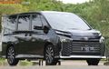 Pilihan Mobil Keluarga Premium, Segini Harga Toyota Voxy per Mei 2025