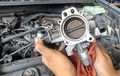 Begini Trik Khusus Saat Bersihkan Throttle Body Mobil Yang Kotor