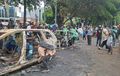 Rayap Besi Beraksi, Mobil-mobil Terbakar di Dekat Markas Brimob Kwitang Dipreteli Penjarah