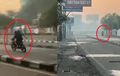 Viral Pemotor Boncengan Hampiri Barikade Polisi Saat Demo di Jogja, 1 Gagal Selamat