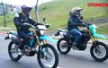 Mau Trail atau Supermoto? Nih Beda Harga dan Spek Kawasaki KLX150 Vs KLX150SM Terbaru
