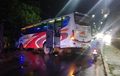 Bus Mira Melintang di Tengah Jalan Jombang, Berawal Sesuatu Nyebrang Dadakan