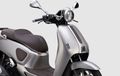 Wuyang Honda Luncurkan Skutik Retro Bergaya Premium, Bisa Jalan 350 Km Sekali Full Tank