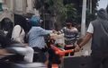 Macet Jadi Celah, Pak Ogah Tawarkan Jalur Pintas Berbayar di Kota Tua