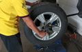 Merasakan Gejala Seperti Ini? Wah, Ban Mobil Bekas Kalian Harus di-Balancing  Tuh