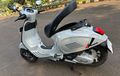 Sudah Pakai Keyless, Ini Fungsi Tombol di Remote Vespa Sprint S 180