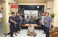 Senyam-senyum Saat Diborgol, Bang Jago Jagakarsa Pengendara Kawasaki Ninja 150 RR Bakal Dites Urine