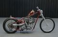 Harley-Davidson Chopper Berkelir Merah Siap Nge-Drag Tanpa Rem Depan