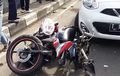 Sopir Jazz Kelimpungan Ada Honda BeAT Pindah Jalur Seenaknya, Benturan Tak Bisa Dihindarkan