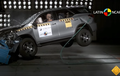 Video Crash Test Toyota Fortuner Ini Menunjukkan Tiang Listrik Bukan Lawan yang Sepadan!