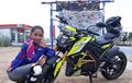 Keren, Ini Alasan Lady Bikers Ini Suka Tunggangi  Naked Bike!