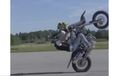 Ngilu! Video Wheelie Saat Boncengan Ini Berakhir 'Ahhhh Sudahlah'