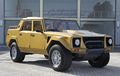 Sekilas Dilihat Enggak Lamborghini Banget, SUV LM002 Era 1980-an Ini Punya Tampang dan Mesin Lebih Ganas dari Urus